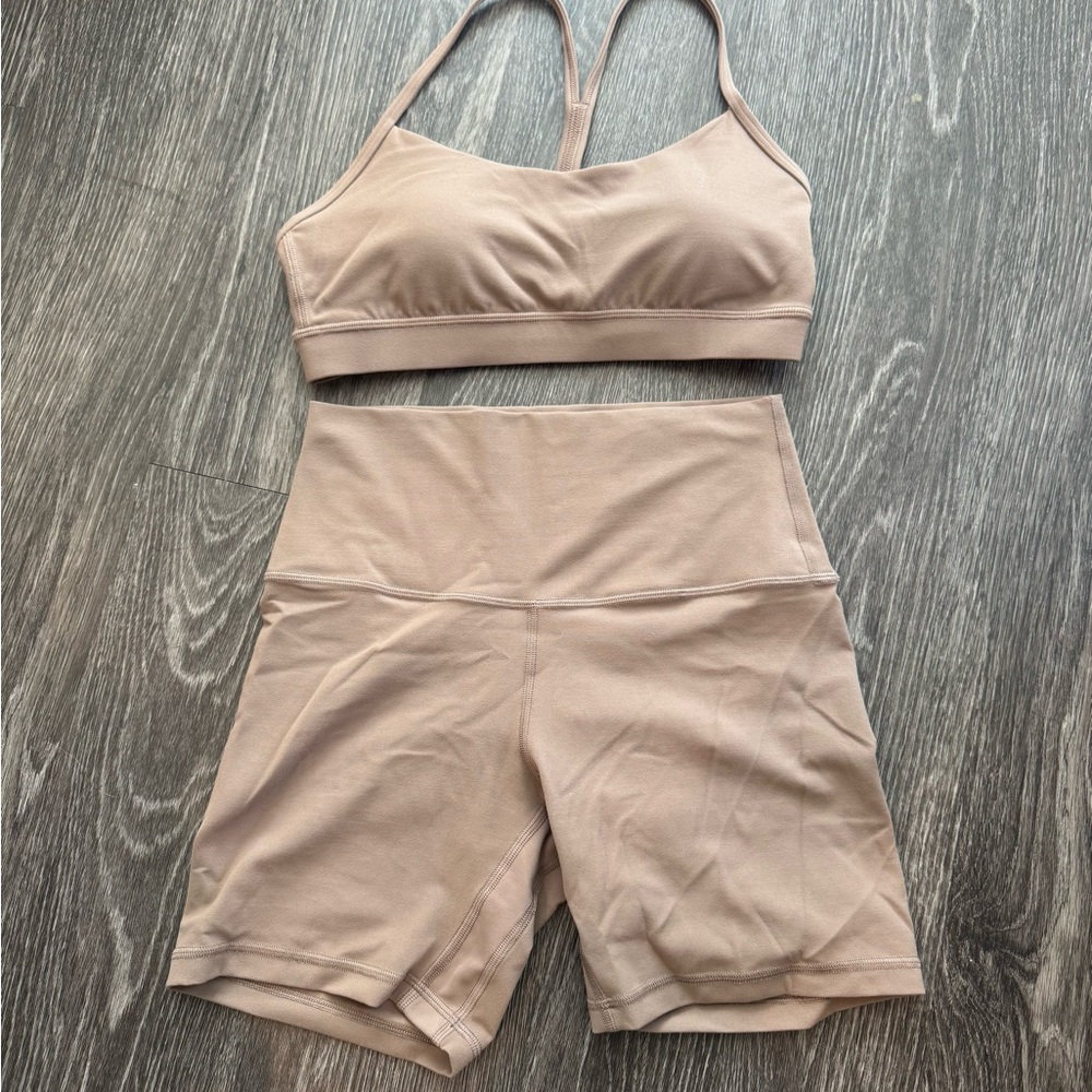 Lululemon Align Sports Bra and Align 6 inch Shorts Set
